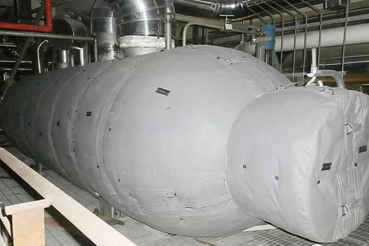 再沸器保溫,再沸器<a href=http://www.whmej.com/e/tags/?tagname=%E4%BF%9D%E6%B8%A9%E5%A5%97 target=_blank class=infotextkey>保溫套</a>,<a href=http://www.whmej.com/e/tags/?tagname=%E6%8D%A2%E7%83%AD%E5%99%A8%E4%BF%9D%E6%B8%A9 target=_blank class=infotextkey>換熱器保溫</a>